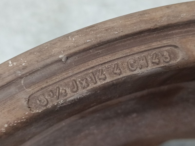 Recambio de llanta alumino 14´´ para renault clio ii (bb_, cb_) 1.6 (b/cb0d, bb00) referencia OEM IAM   