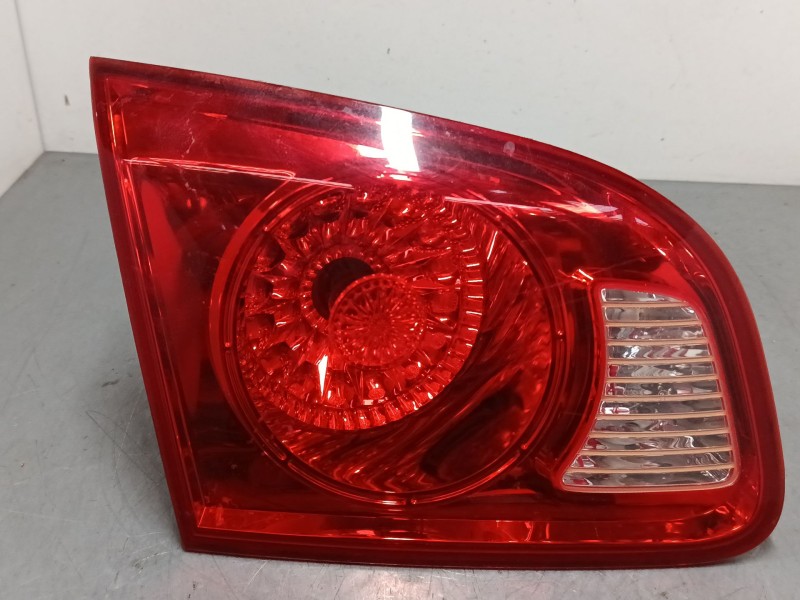 Recambio de piloto trasero porton izquierdo para hyundai santa fé ii (cm) 2.2 crdi referencia OEM IAM 924052B000  