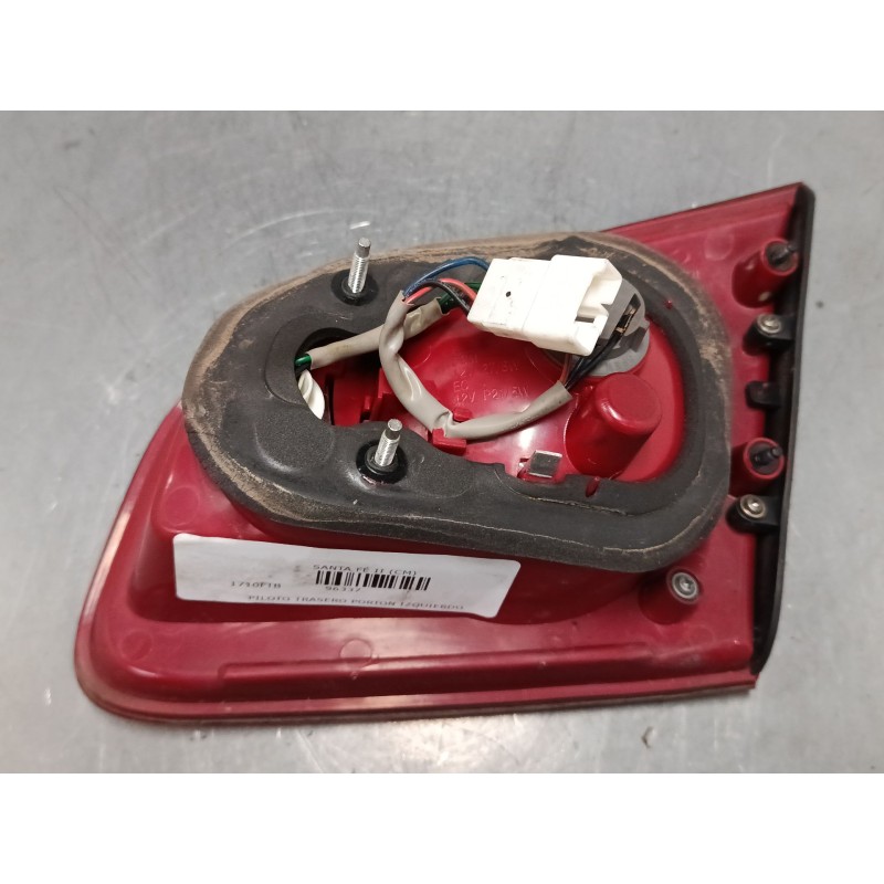 Recambio de piloto trasero porton izquierdo para hyundai santa fé ii (cm) 2.2 crdi referencia OEM IAM 924052B000  