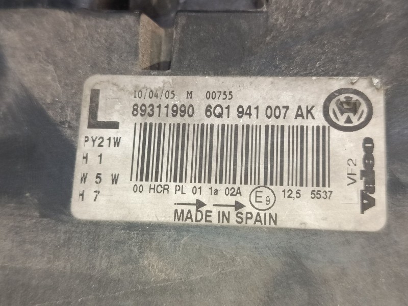 Recambio de faro izquierdo para volkswagen polo iv (9n_, 9a_) 1.4 16v referencia OEM IAM 6Q1941007AK  