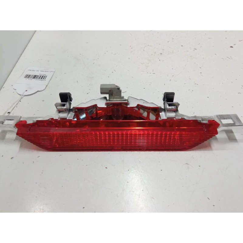 Recambio de luz central de freno para toyota corolla (_e12_) 2.0 d-4d (cde120r_, cde120l_) referencia OEM IAM   