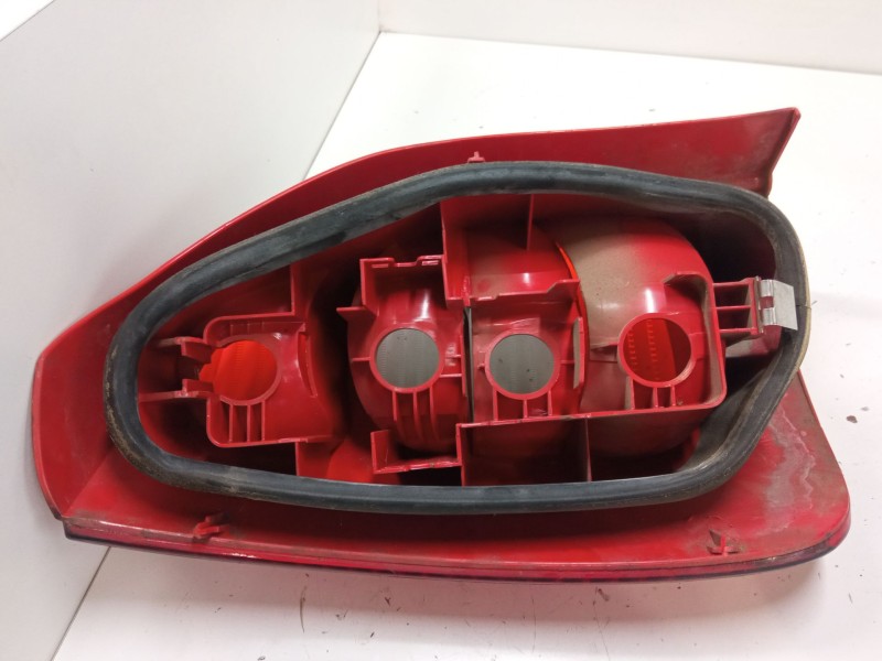 Recambio de piloto trasero derecho para citroën xsara picasso (n68) 1.6 hdi referencia OEM IAM 965000578002  