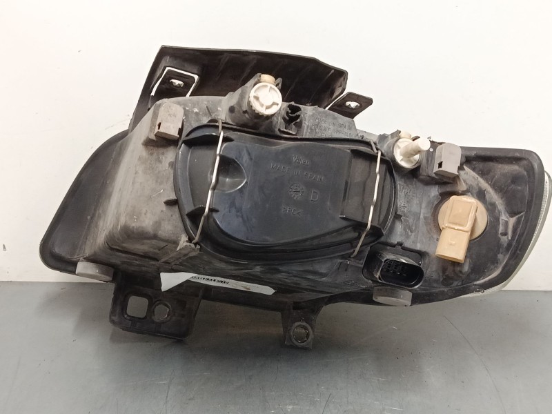 Recambio de faro derecho para seat cordoba (6k1, 6k2) 1.4 i referencia OEM IAM   