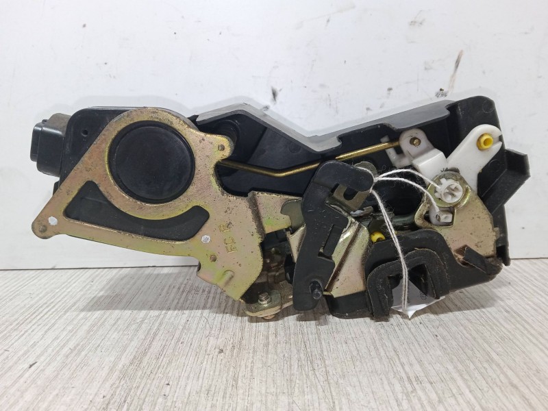 Recambio de cerradura puerta trasera derecha para hyundai matrix (fc) 1.5 crdi referencia OEM IAM    Recambio de cerradura puerta trasera derecha para hyundai matrix (fc) 1.5 crdi referencia OEM IAM
