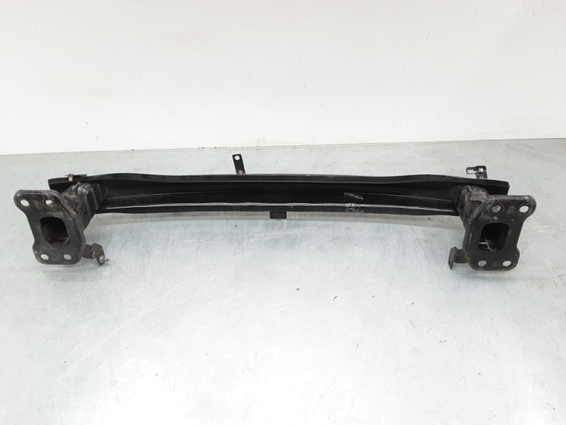 Recambio de refuerzo paragolpes delantero para skoda superb ii (3t4) 2.0 tdi 16v referencia OEM IAM   