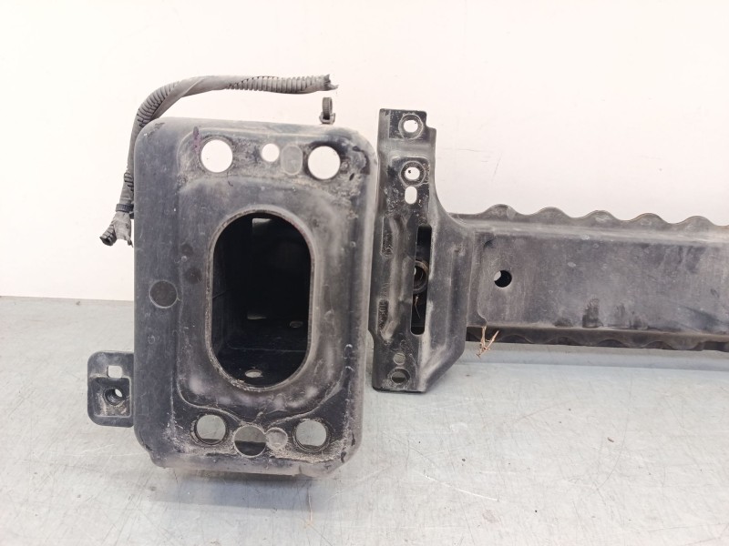 Recambio de refuerzo paragolpes delantero para ford fiesta vi (cb1, ccn) 1.25 referencia OEM IAM   