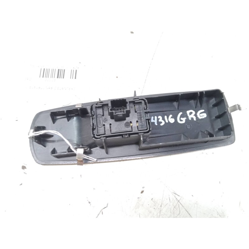 Recambio de mando elevalunas delantero derecho para renault megane iii grandtour (kz0/1) 1.5 dci (kz1m, kz1w, kz0r) referencia O
