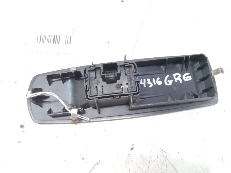 Recambio de mando elevalunas delantero derecho para renault megane iii grandtour (kz0/1) 1.5 dci (kz1m, kz1w, kz0r) referencia O