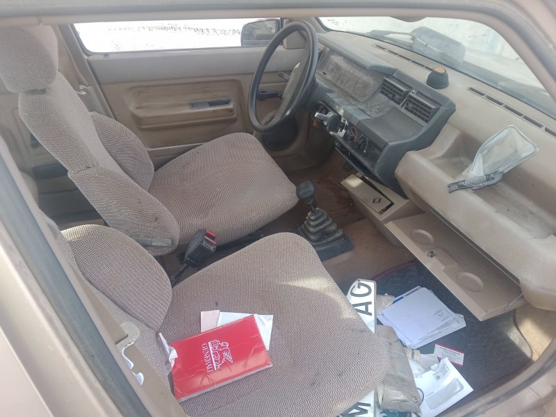 renault 5 (122_) del año 1985