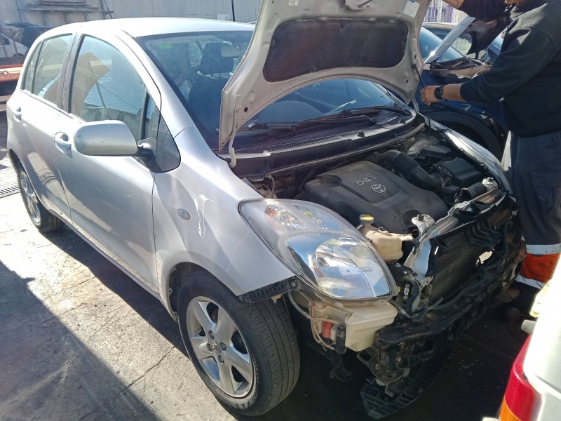 toyota yaris (_p9_) del año 2008