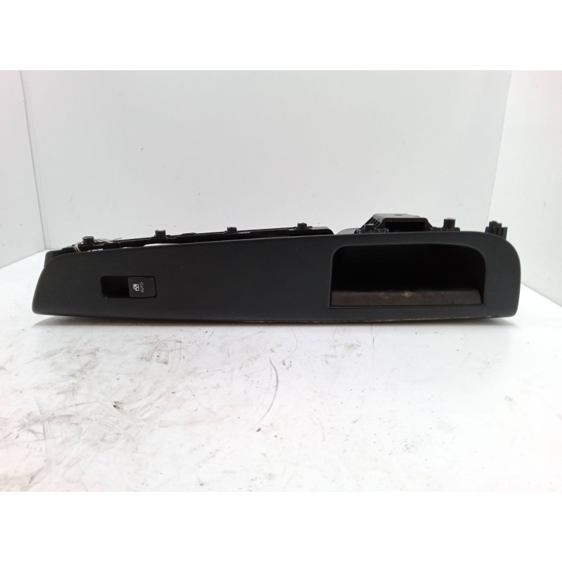 Recambio de mando elevalunas delantero derecho para kia cee´d hatchback (ed) 1.6 crdi 115 referencia OEM IAM   