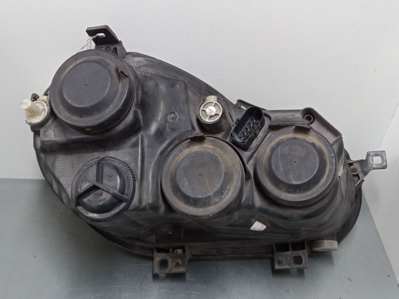 Recambio de faro izquierdo para volkswagen polo iv (9n_, 9a_) 1.9 tdi referencia OEM IAM 6Q1941007L  