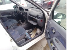 renault clio ii (bb_, cb_) del año 1999 2