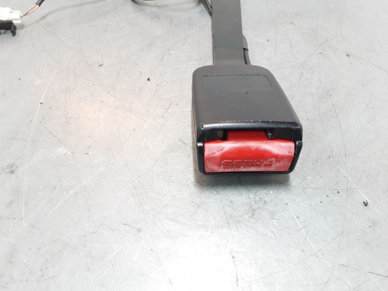 Recambio de anclaje cinturon delantero izquierdo para nissan qashqai i (j10, nj10) 1.6 referencia OEM IAM   