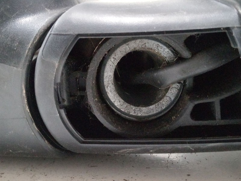 Recambio de retrovisor electrico izquierdo para peugeot bipper tepee 1.4 hdi referencia OEM IAM   