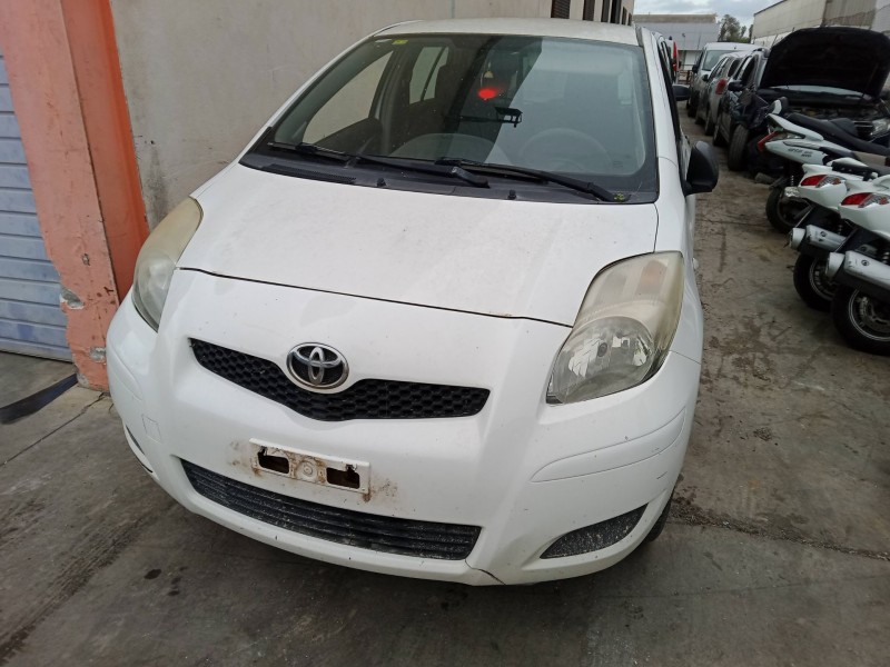 toyota yaris (_p9_) del año 2009