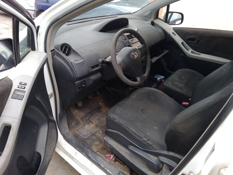 toyota yaris (_p9_) del año 2009