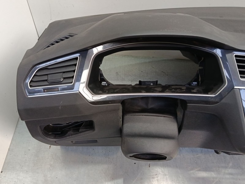 Recambio de salpicadero para volkswagen tiguan (5n_) 2.0 tdi 4motion referencia OEM IAM 5NB857003  