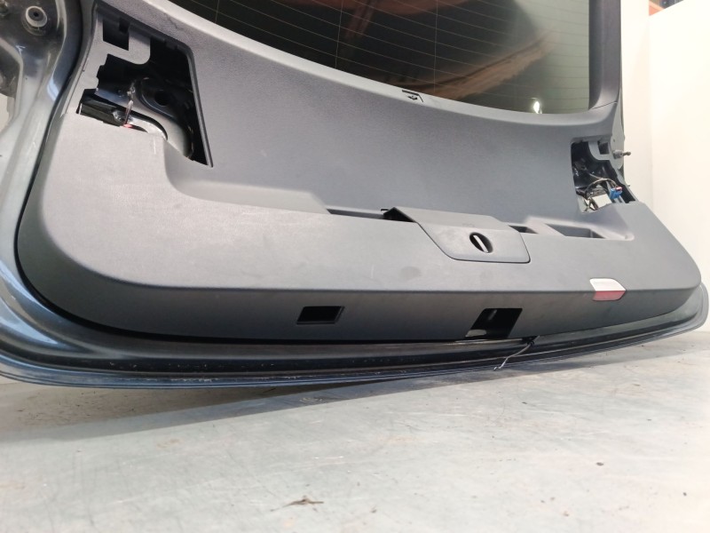 Recambio de porton trasero para volkswagen tiguan (ad1, ax1) 2.0 tdi referencia OEM IAM 5NA827025M  