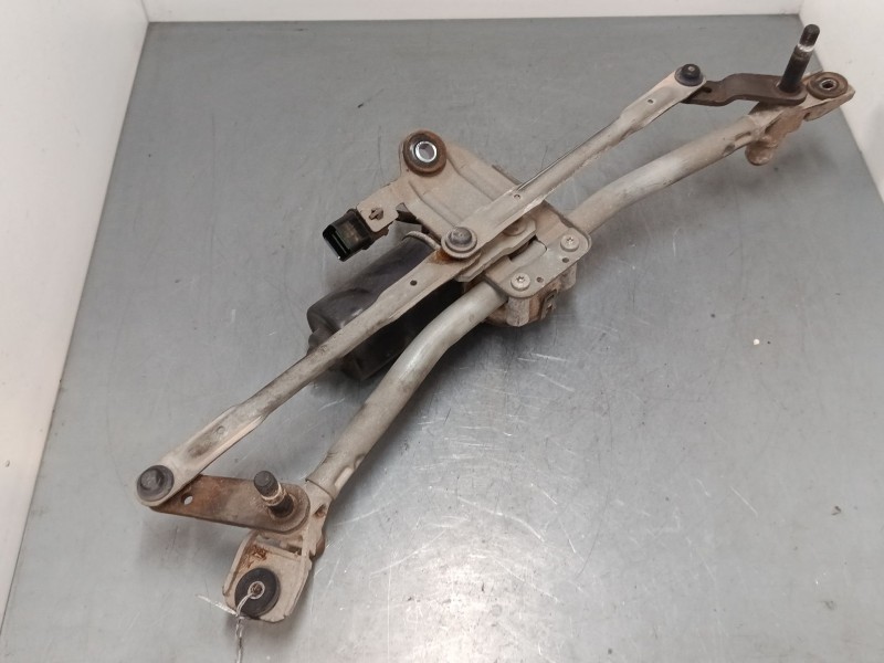 Recambio de motor limpia delantero para hyundai ix35 (lm, el, elh) 2.0 crdi referencia OEM IAM   
