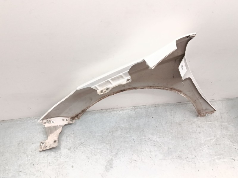 Recambio de aleta delantera derecha para peugeot 207/207+ (wa_, wc_) 1.6 hdi referencia OEM IAM   