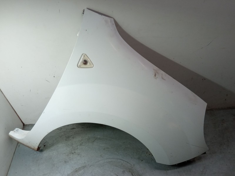 Recambio de aleta delantera derecha para renault kangoo be bop (kw0/1_) 1.5 dci 75 referencia OEM IAM   