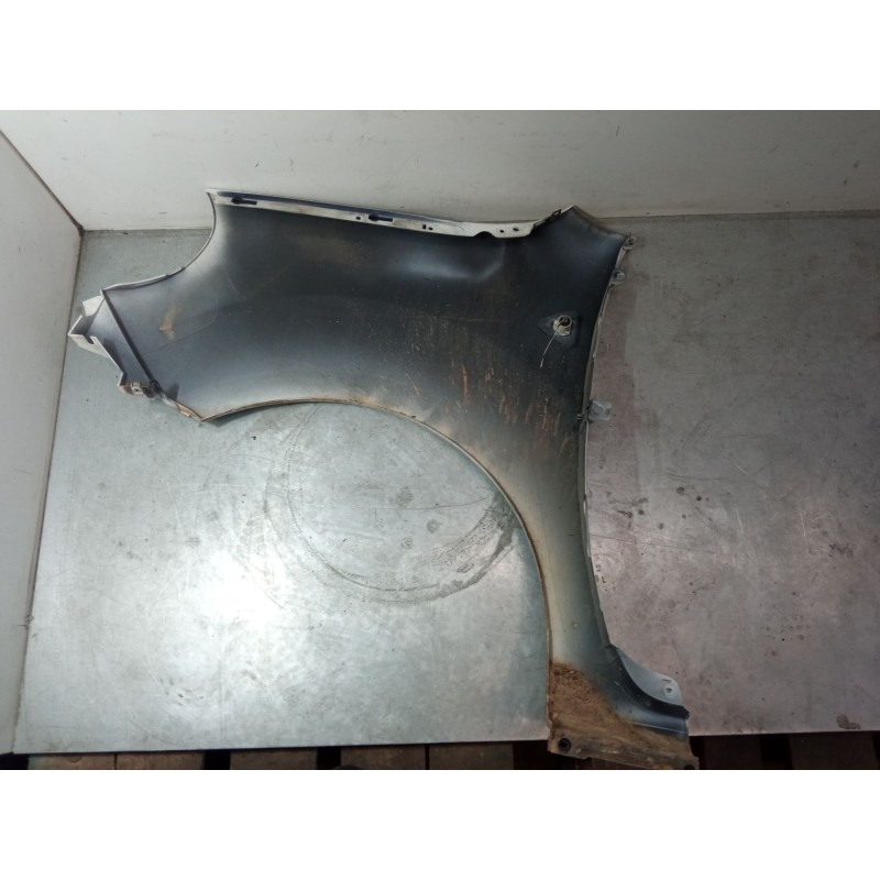 Recambio de aleta delantera derecha para renault kangoo be bop (kw0/1_) 1.5 dci 75 referencia OEM IAM   