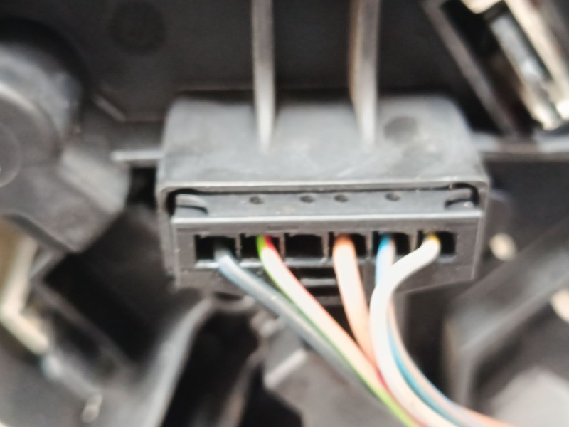 Recambio de piloto trasero derecho para bmw 1 (e87) 120 d referencia OEM IAM 692450213  