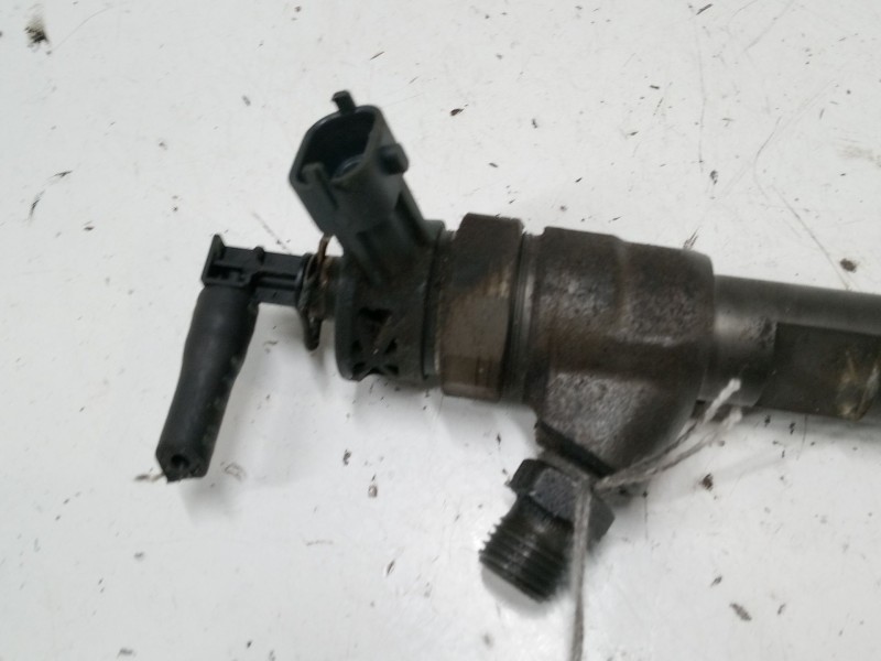 Recambio de inyector para dacia logan mcv (ks_) 1.5 dci (ks04) referencia OEM IAM 0445110485  