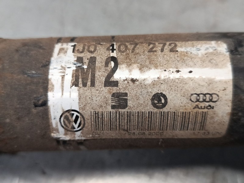 Recambio de transmision delantera derecha para volkswagen golf iv (1j1) 1.9 sdi referencia OEM IAM 1J0407272  