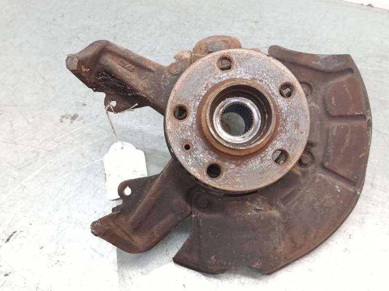 Recambio de mangueta delantera izquierda para volkswagen golf iv (1j1) 1.9 sdi referencia OEM IAM   