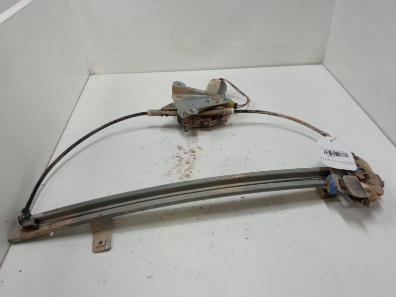 ELEVALUNAS ELECTRICO TRASERO DERECHO 