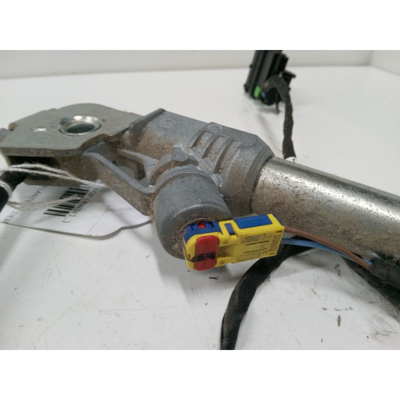 Recambio de anclaje cinturon delantero derecho para renault kangoo be bop (kw0/1_) 1.5 dci 75 referencia OEM IAM   