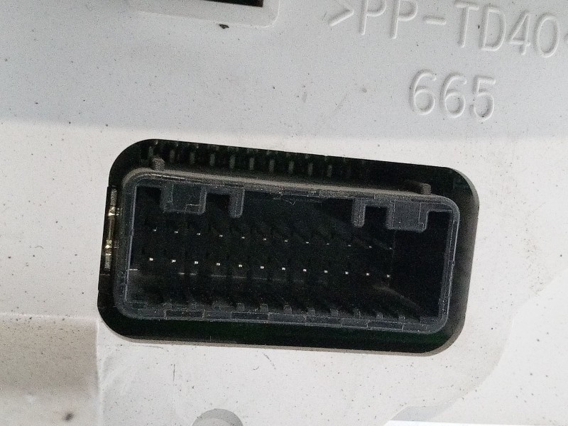 Recambio de cuadro instrumentos para toyota yaris (_p9_) 1.4 d-4d (nlp90_) referencia OEM IAM 838000D630D  