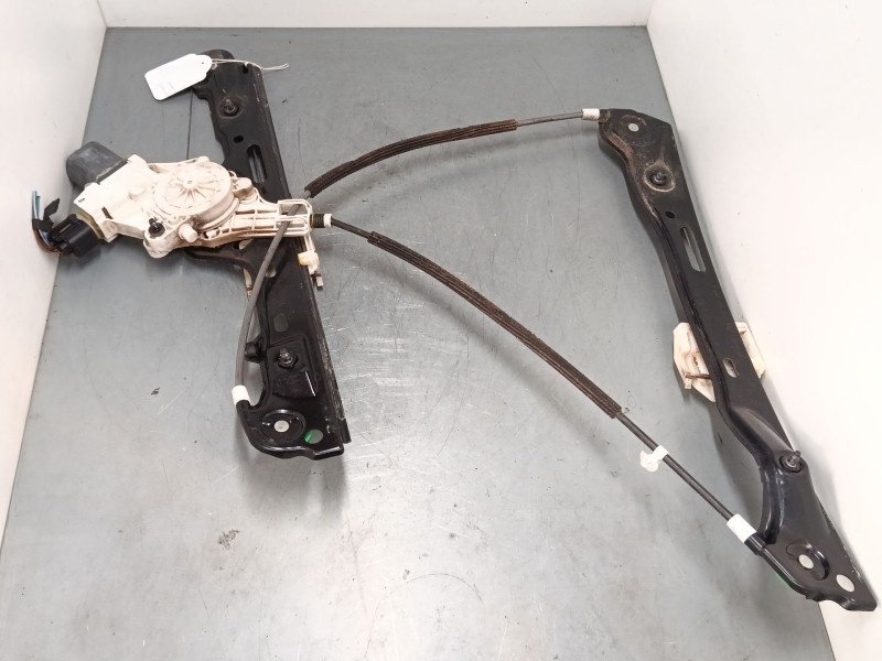 Recambio de elevalunas electrico delantero izquierdo para bmw 1 (e87) 120 d referencia OEM IAM 7067795S  