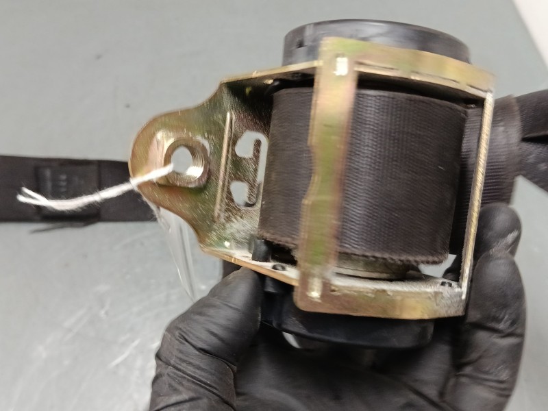 Recambio de cinturon seguridad delantero derecho para mini mini (r50, r53) one referencia OEM IAM   