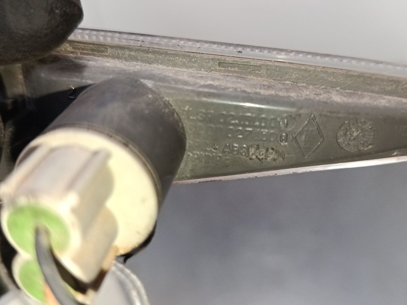 Recambio de intermitente lateral izquierdo para renault megane ii (bm0/1_, cm0/1_) 1.5 dci (bm1e, cm1e) referencia OEM IAM   