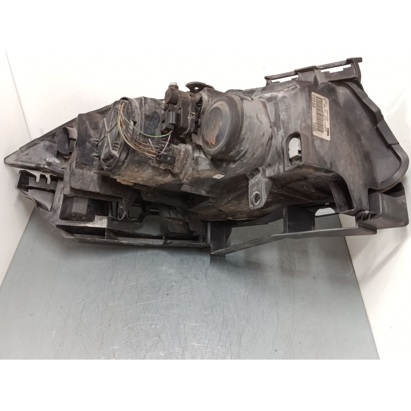 Recambio de faro izquierdo para renault megane ii (bm0/1_, cm0/1_) 1.5 dci (bm1e, cm1e) referencia OEM IAM 8200412741B  