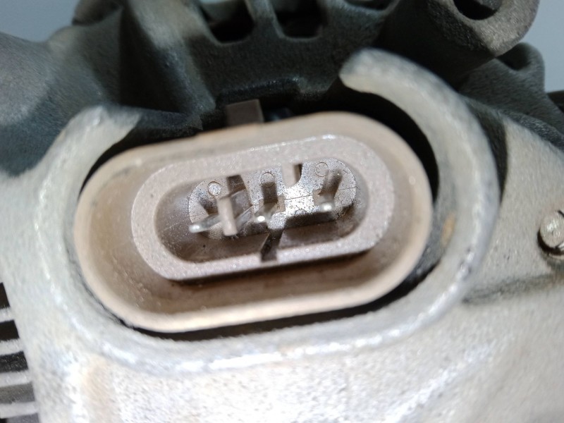 Recambio de alternador para tata indica 1.4 elegance referencia OEM IAM 26021338  