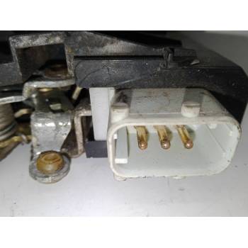 CERRADURA PUERTA DELANTERA DERECHA 