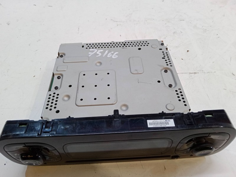 Recambio de radio cd para fiat panda (312_, 319_) 1.2 (312pxa1a) referencia OEM IAM A2C84009900  