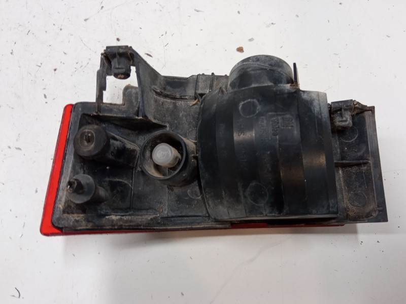 Recambio de catadioptrico trasero derecho para opel meriva a monospace (x03) 1.8 (e75) referencia OEM IAM   