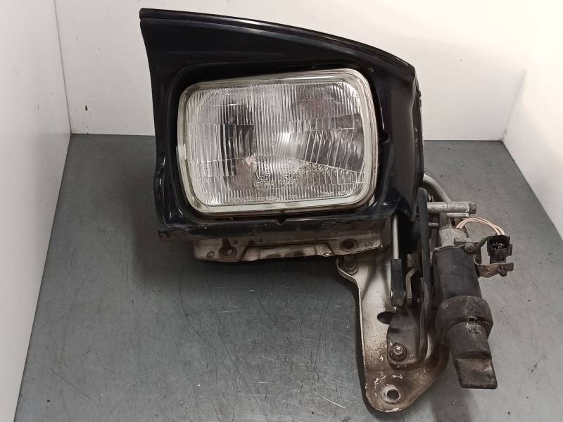 FARO IZQUIERDO 811502B390 