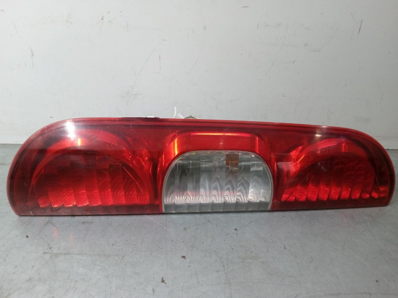 Recambio de piloto trasero izquierdo para fiat doblo monospace (119_, 223_) 1.3 jtd referencia OEM IAM 51755145  