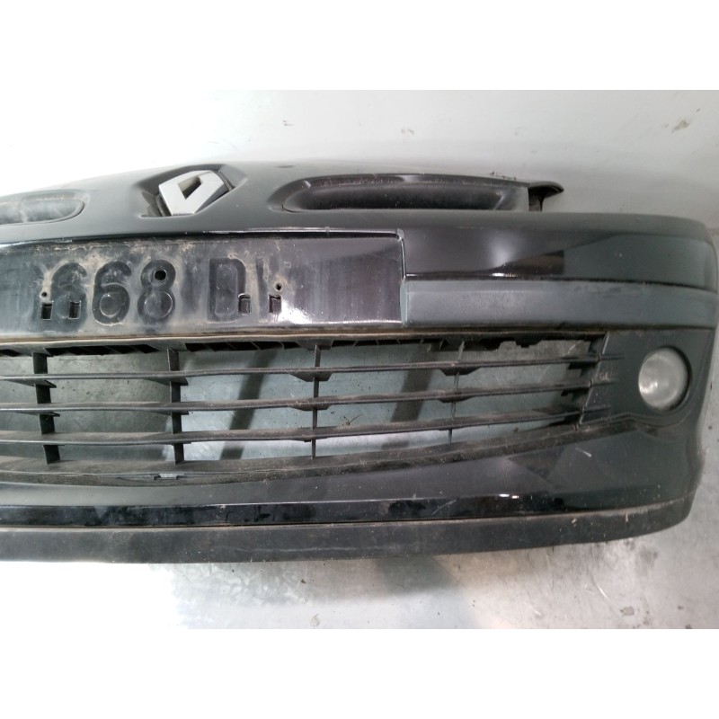 Recambio de paragolpes delantero para renault clio iii (br0/1, cr0/1) 1.5 dci (c/br0g, c/br1g) referencia OEM IAM   