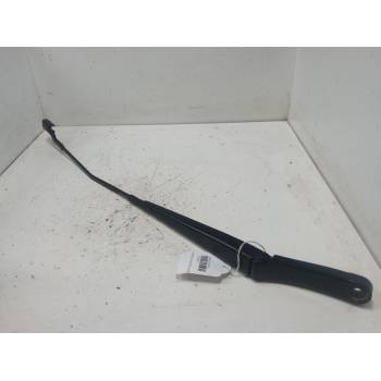 BRAZO LIMPIA DELANTERO DERECHO 657955410 