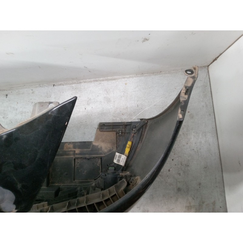 Recambio de paragolpes delantero para renault clio iii (br0/1, cr0/1) 1.5 dci (c/br0g, c/br1g) referencia OEM IAM   