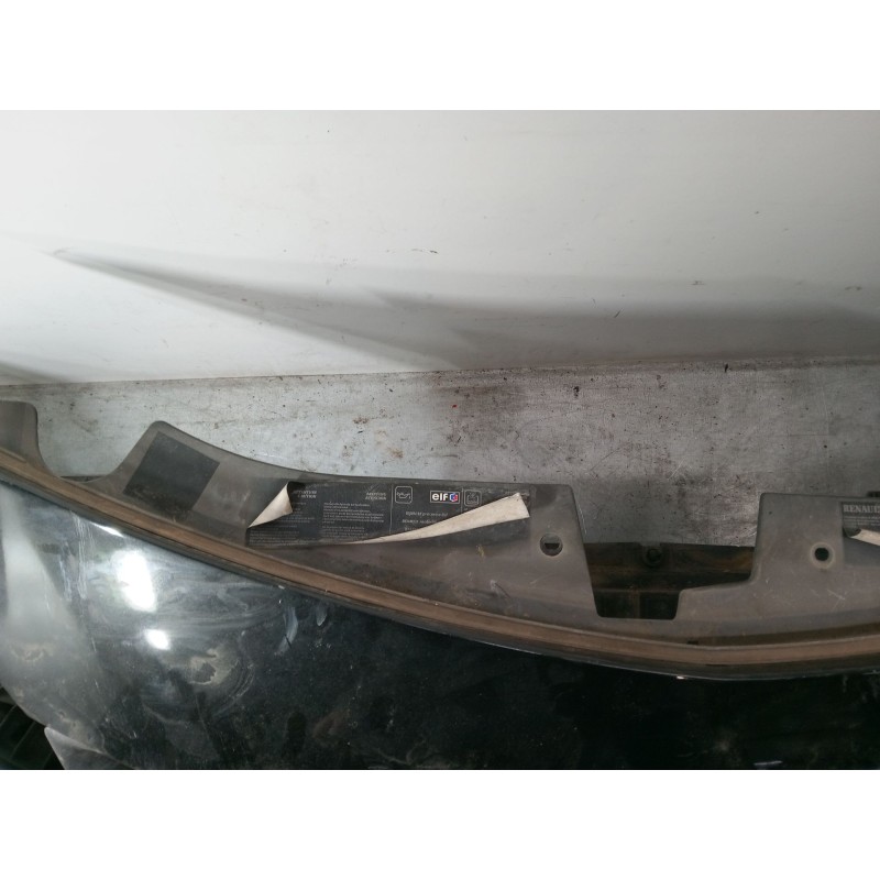 Recambio de paragolpes delantero para renault clio iii (br0/1, cr0/1) 1.5 dci (c/br0g, c/br1g) referencia OEM IAM   