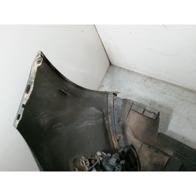 Recambio de paragolpes delantero para renault clio iii (br0/1, cr0/1) 1.5 dci (c/br0g, c/br1g) referencia OEM IAM   