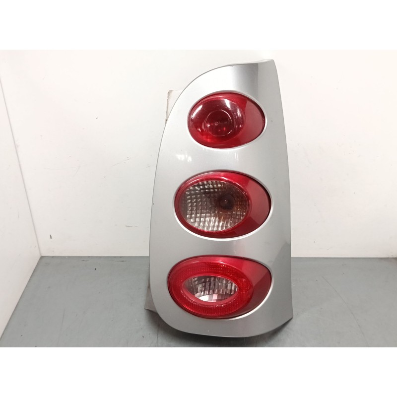 Recambio de piloto trasero derecho para smart fortwo coupé (450) 0.7 (450.352, 450.332) referencia OEM IAM 0011645  